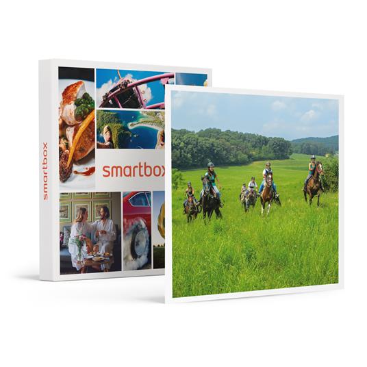 SMARTBOX - Nel verde della Brianza: 1 passeggiata a cavallo di 1h nei pressi di Como - Cofanetto regalo