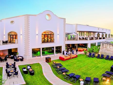 SMARTBOX - Magici soggiorni sotto l’albero con possibilità di cena o Spa per 2 - Cofanetto regalo - 4