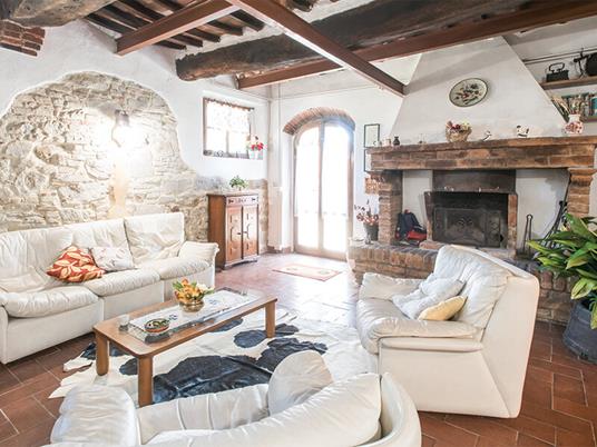 SMARTBOX - A spasso per il Bel Paese con la famiglia: 1 notte in agriturismo con attività a scelta - Cofanetto regalo - 2