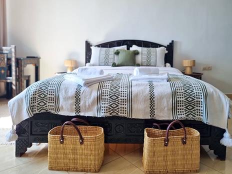 SMARTBOX - 1 notte in un Riad vista mare con cena e 2 lezioni di surf o yoga vicino Agadir - Cofanetto regalo - 2