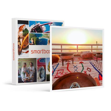 SMARTBOX - 3 romantiche notti in Riad vicino Agadir con 4 lezioni di surf o yoga - Cofanetto regalo