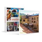 SMARTBOX - 1 notte con degustazione di vino e cena gourmet in Bio Agriturismo ad Asti - Cofanetto regalo
