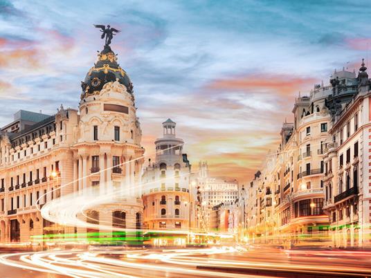 SMARTBOX - Notti romantiche in Europa - Cofanetto regalo - 1 o 2 notti con colazione per 2 persone - 6