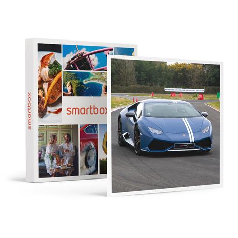 SMARTBOX - 2 giri su Lamborghini Huracán Avio sul Circuito Internazionale di Busca in Piemonte - Cofanetto regalo