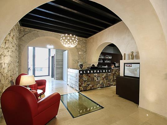 SMARTBOX - Il fascino dei Boutique Hotel italiani: 2 notti tra lusso ed eleganza - Cofanetto regalo - 5