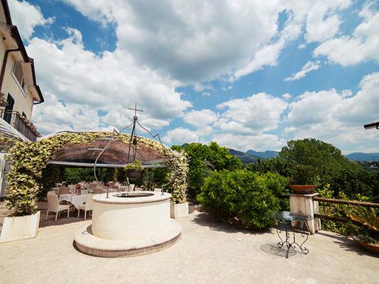 SMARTBOX - Tra Cilento e Costiera Amalfitana: 1 notte in Suite con colazione e aperitivo in hotel 4* - Cofanetto regalo - 3