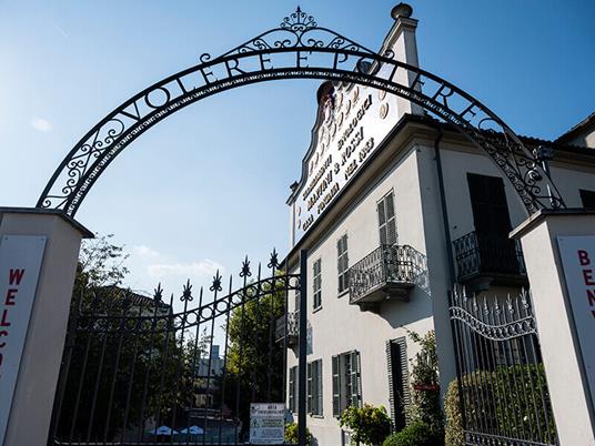 SMARTBOX - L'arte dell'aperitivo: 1 Discovery Tour per 2 persone con degustazione firmato Casa Martini - Cofanetto regalo - 2