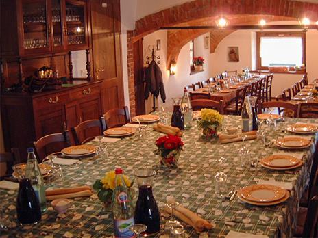 SMARTBOX - Avventuroso soggiorno vicino a Cuneo: 1 notte con cena e trekking coi lama - Cofanetto regalo - 4