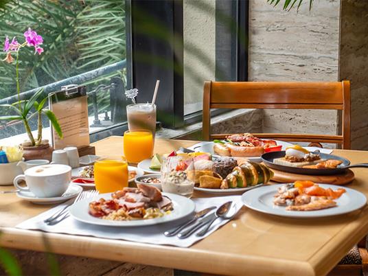 SMARTBOX - Il fascino di Roma con 3 notti di lusso in un hotel 4*e una visita al Pantheon - Cofanetto regalo - 3