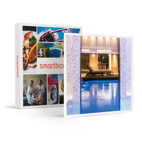 SMARTBOX - Palazzo Castri: percorso benessere e aperitivo chic nel cuore di Firenze - Cofanetto regalo