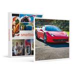 SMARTBOX - Emozioni sul Circuito di Castelletto di Branduzzo: 3 giri su Ferrari 488 al prezzo di 2 - Cofanetto regalo