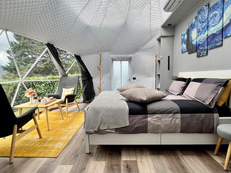 SMARTBOX - 1 magica notte in Bubble con accesso alla vasca idromassaggio sul Lago Trasimeno - Cofanetto regalo - 2