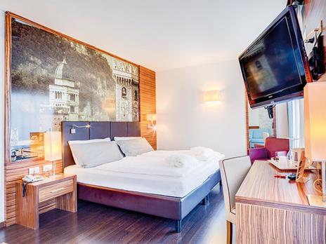 SMARTBOX - Trento in tre giorni con Best Western - Cofanetto regalo - 2
