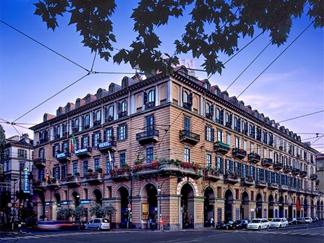 SMARTBOX - Torino in tre giorni con Best Western - Cofanetto regalo - 2