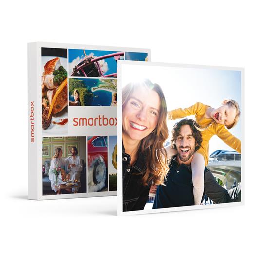 SMARTBOX - Fiabe e Magia: biglietto data a scelta 1 giorno per 1 Parco Disney® per 2 adulti e 1 bambino - Cofanetto regalo