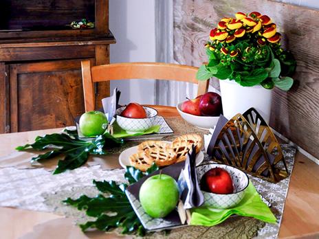 EMOZIONE3 - Il fascino di Matera: 2 magiche notti in una tipica abitazione in tufo con aperitivo - Cofanetto regalo - Il fascino di Matera: 2 magiche notti in una tipica abitazione in tufo con aperitivo - 2