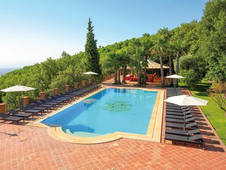 SMARTBOX - Soggiorno e percorso relax - Cofanetto regalo - 1 notte con colazione e 1 percorso benessere per 2 persone - 3