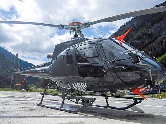 SMARTBOX - 1 emozionante tour di 15 minuti in elicottero sul Monte Bianco - Cofanetto regalo - 2