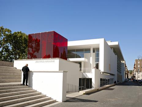 SMARTBOX - Tour in barca sul Tevere e visita all’Ara Pacis: arte e bellezza a Roma - Cofanetto regalo - 3