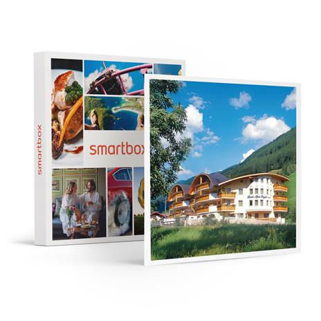 SMARTBOX - Romantico soggiorno tra lusso e benessere in Trentino: 2 notti con accesso Spa all''Alpen Royal 4* - Cofanetto regalo
