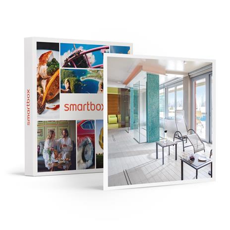 SMARTBOX - A Rimini con relax e gusto: 1 accesso spa di 2 ore e 1 cena di 4 portate per 2 persone - Cofanetto regalo