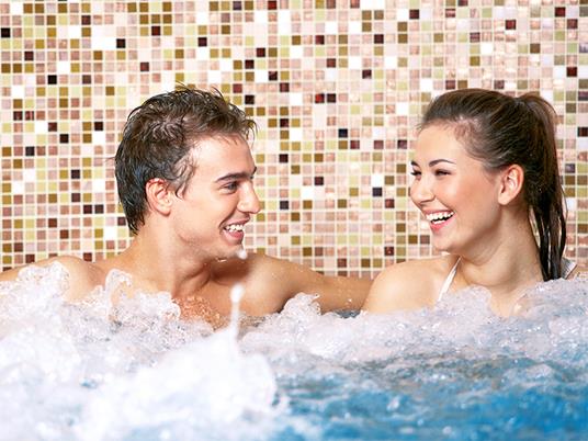 SMARTBOX - Relax e spa per due in Toscana - Cofanetto regalo - 3