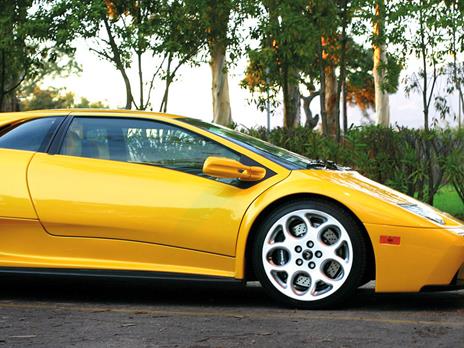 SMARTBOX - 2 giri su pista in Lamborghini Gallardo - Cofanetto regalo - 8