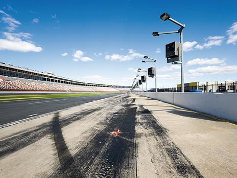 SMARTBOX - 3 giri su pista in Lamborghini Gallardo - Cofanetto regalo - 8