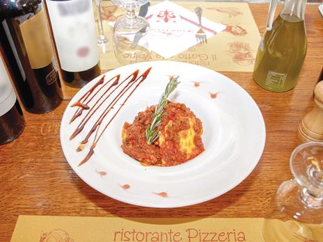 SMARTBOX - La cucina tradizionale italiana - Cofanetto regalo - 1 cena per 2 persone all'insegna della cucina tradizionale italiana - 5