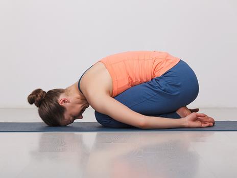 SMARTBOX - A tutto Yoga: corso online "AddioMaldiSchiena" - Cofanetto regalo - 7