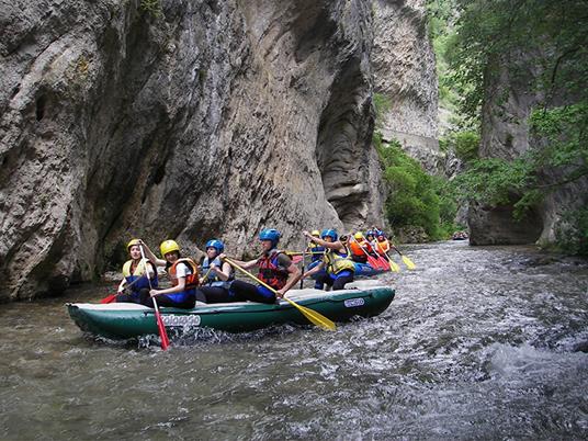 SMARTBOX - Auguri a tutto sport: 1 attività a scelta per chi non si ferma mai - Cofanetto regalo - 5