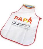 Il grembiule di papà in cucina