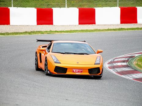 SMARTBOX - Un giro in Lamborghini - Cofanetto regalo - 3