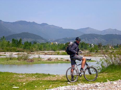 SMARTBOX - Passeggiando in bicicletta - Cofanetto regalo - 3