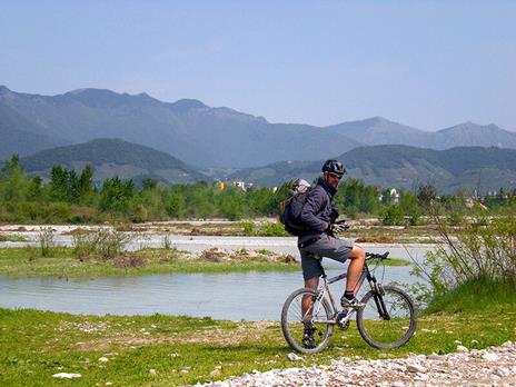 SMARTBOX - Passeggiando in bicicletta - Cofanetto regalo - 9