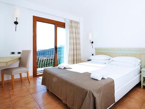 SMARTBOX - Soggiorno in Sardegna - Cofanetto regalo - 9