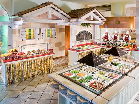 SMARTBOX - Benessere a 5*: 1 notte con cena e pausa relax al Grand Hotel Terme nei pressi di Padova - Cofanetto regalo - 7