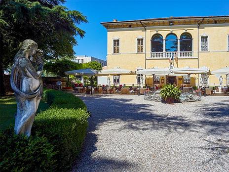 SMARTBOX 1 notte in Suite con pausa relax e cena di 3 portate al 4* Villa Quaranta Tommasi Wine Hotel & Spa Cofanetto regalo - 6