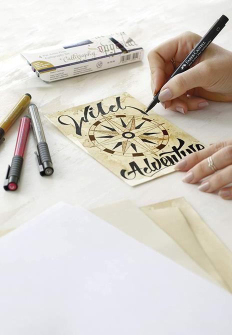 Bustina con 8 Pitt Artst Pen Calligraphy (99-01-75-27-68-74-47-73) - 4