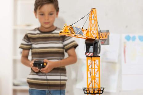 Dickie Toys Giant Crane 201139013 - Gru elettrica telecomandata per bambini dai 3 anni in su, altezza 100 cm, con gancio di carico, verricello, secchio e paletta - 4