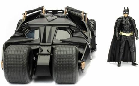 Batman. The Dark Knight Batmobile In Scala 1:24 Con Personaggio Die-Cast - 5