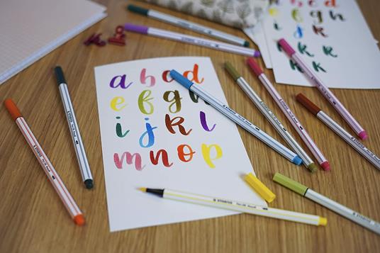 Creative Set STABILO ARTY STABILO point 88, Pen 68 brush & aquacolor Scatola in metallo da 36 12 fineliner point 88 - 6