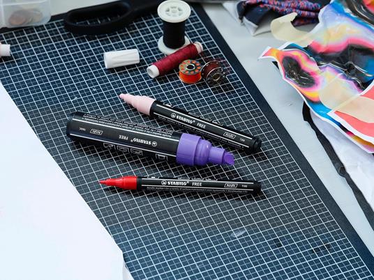 Marker acrilico - STABILO FREE Acrylic Starter Set - Pack da 11 - 4x T100, 5x T300, 2x T800C - Colori assortiti - 6