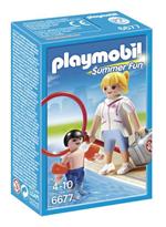 Playmobil. Bagnina con bimbo e braccioli (6677)