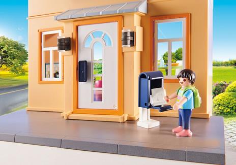 Playmobil My Little Town (70014). My Home - 5