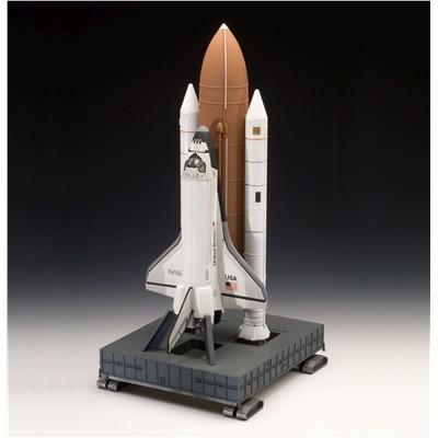 Space Shuttle Discovery & Booster (RV04736) - 3
