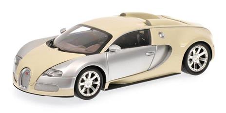 Bugatti Veyron Edition Centenaire 2009 Chrome & Beige 1:18 Model 100110854 - 2