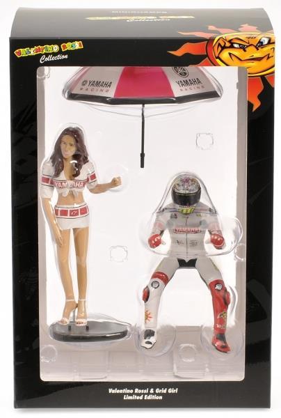 Valentino Rossi Pilota Riding Figure & Ragazza Ombrellina Motogp Valencia 2005 1:12 Model Rip313050001