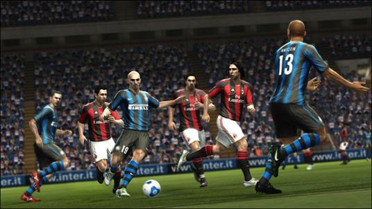 Pro Evolution Soccer 2012 - 7