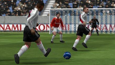 Pro Evolution Soccer 2008 - 5